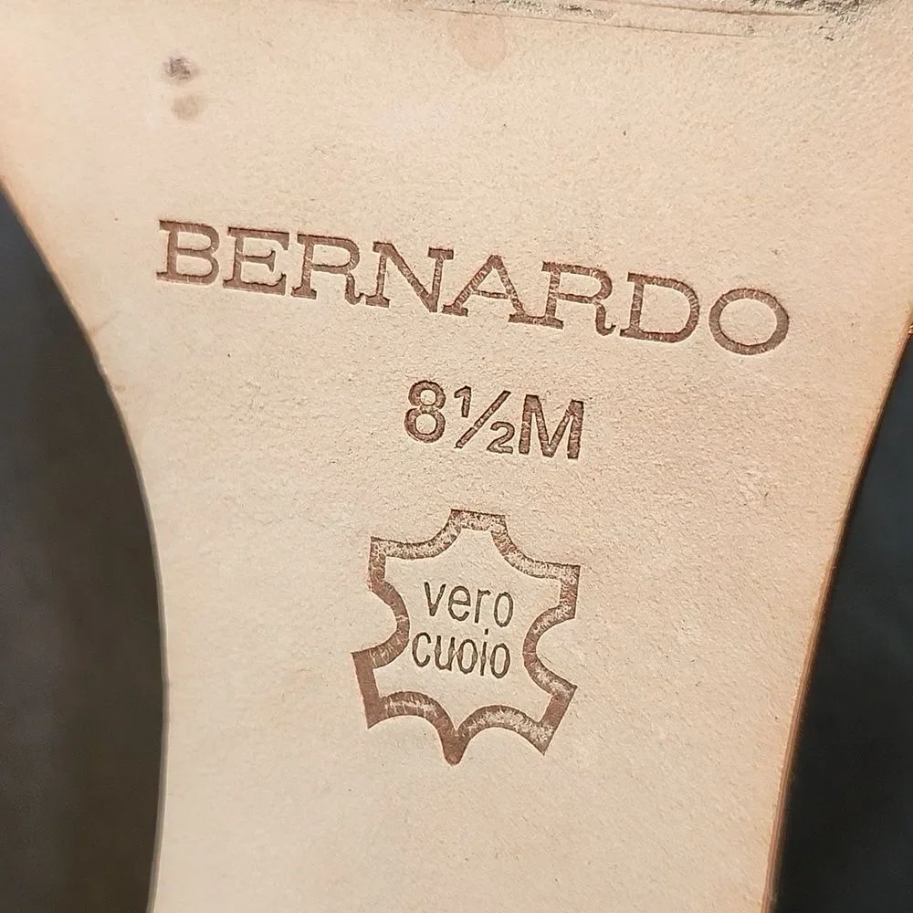 BE1RNARDO LEATHER OPEN-TOE LOW BLOCK-HEEL SANDAL G1 - Picture 15 of 16